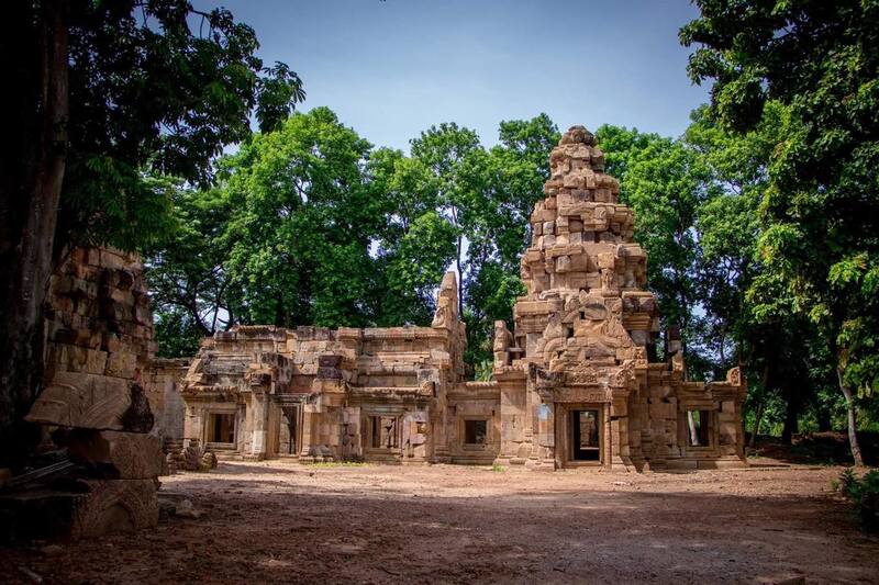 Start your journey with Battambang’s vibrant glow